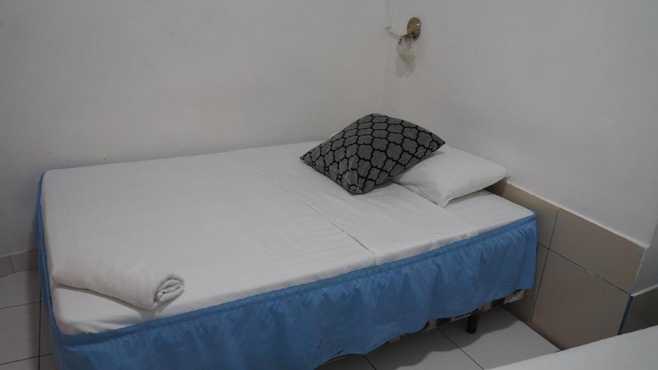 Hostal Marysol Puerto Ayora  Exteriör bild