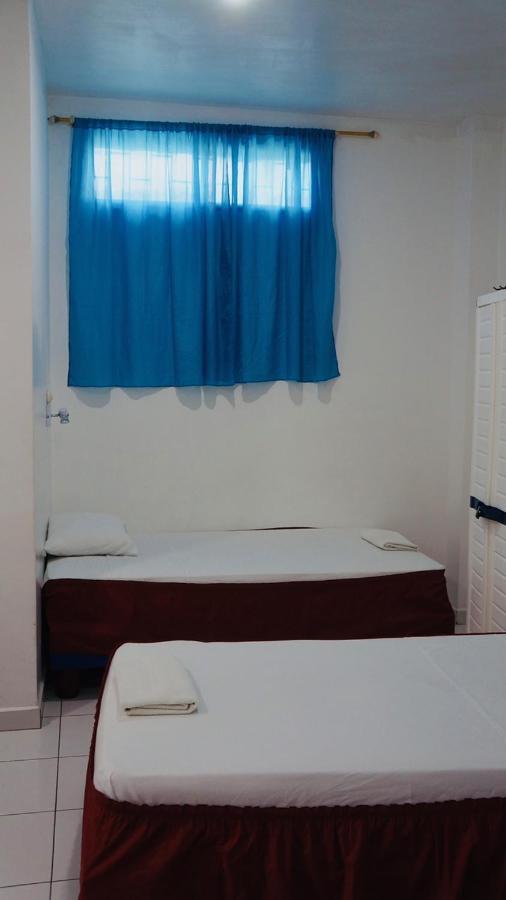 Hostal Marysol Puerto Ayora  Exteriör bild